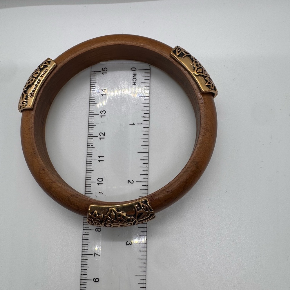 Barse Thai wooden bangle bracelet with gold-tone decorative panels - Picture 6 of 10